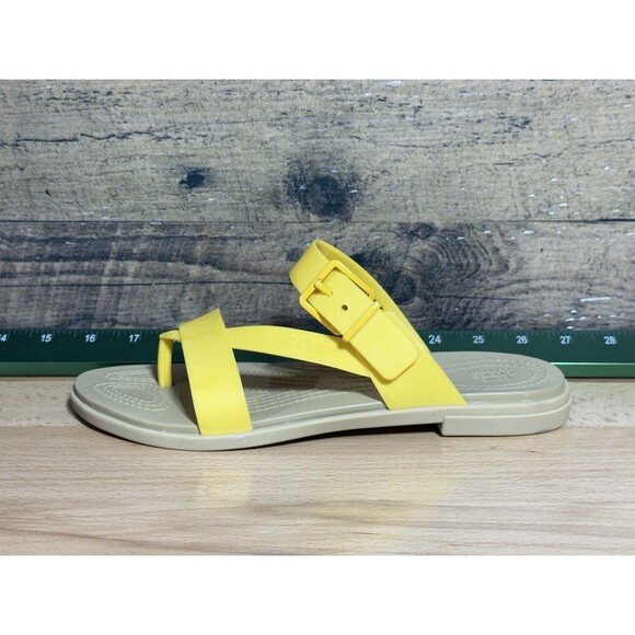 Crocs Women’s Size 8 Tulum Toe Post Yellow Thong Flip Flop Sandals - Picture 1 of 11